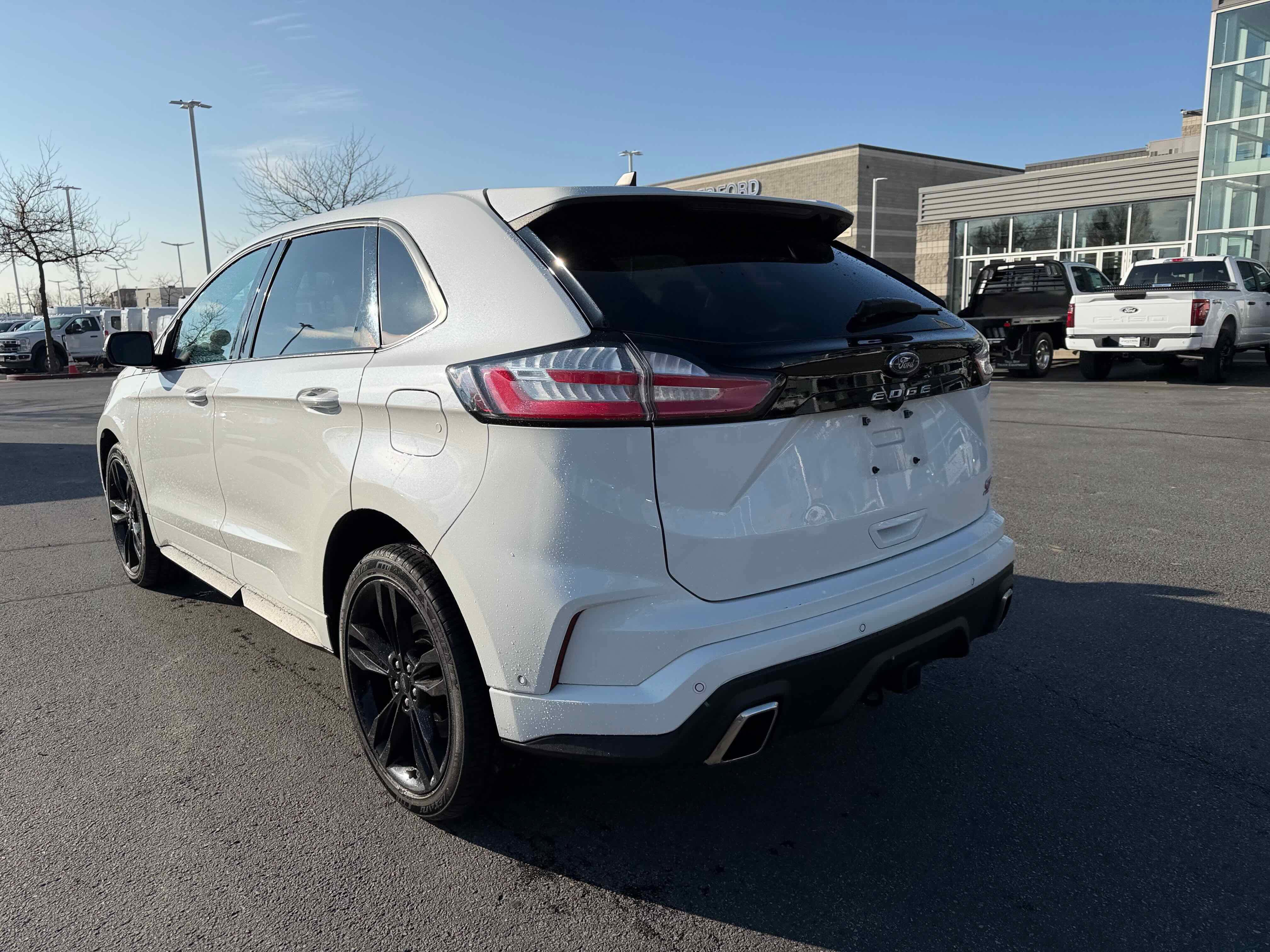 Certified 2024 Ford Edge ST w/ Equipment Group 401A image 5