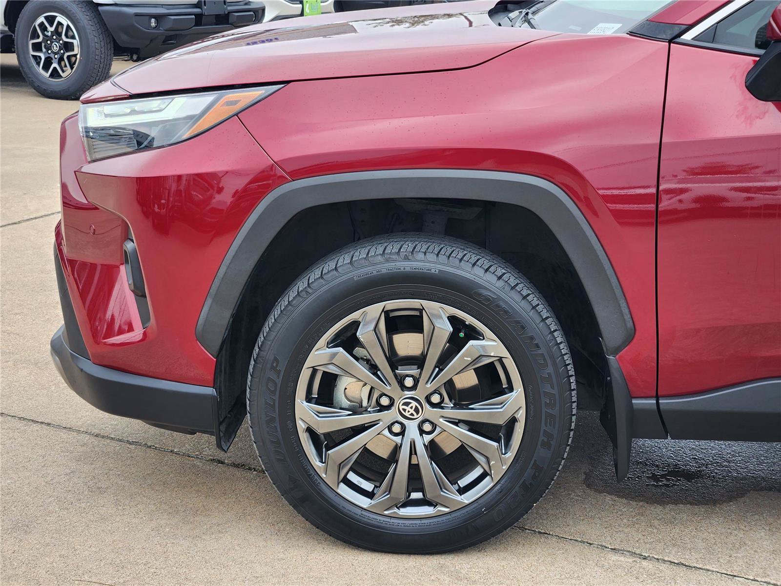Used 2024 Toyota RAV4 Limited w/ Advanced Technology Package AWD/4WD image 8
