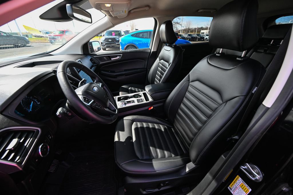 Certified 2024 Ford Edge SEL w/ Convenience Package AWD/4WD image 23