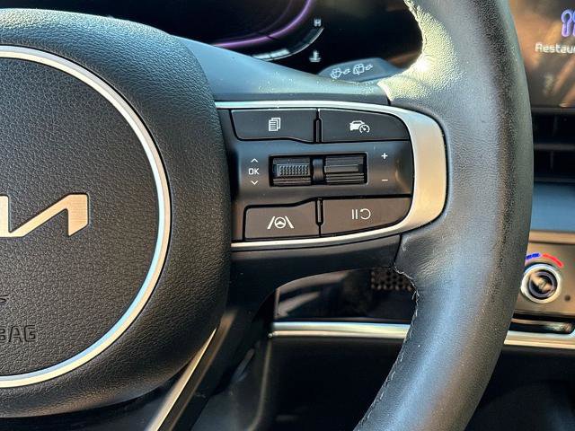 Used 2023 Kia Sportage EX image 21