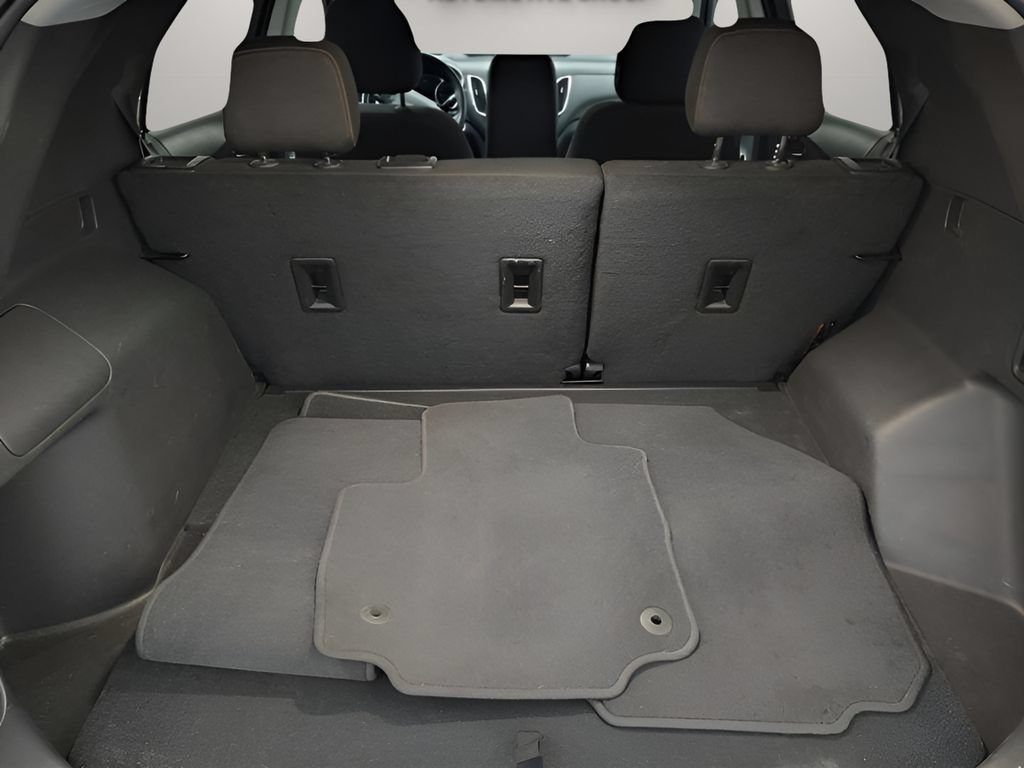 Used 2024 Chevrolet Equinox LT AWD/4WD image 10