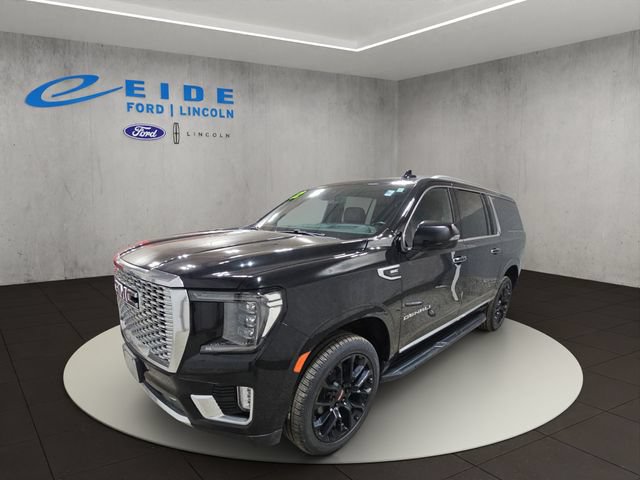 Used 2022 GMC Yukon XL Denali AWD/4WD image 5