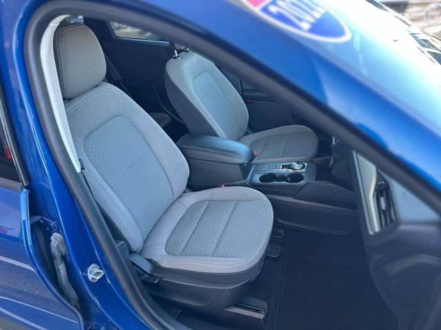 Certified 2022 Ford Escape SE w/ Cold Weather Package AWD/4WD image 26