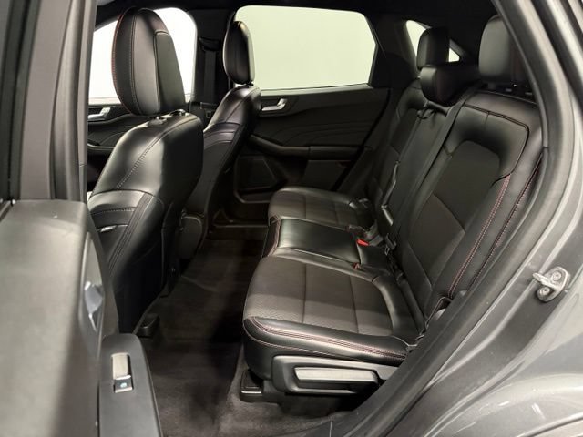 Certified 2024 Ford Escape ST-Line AWD/4WD image 33