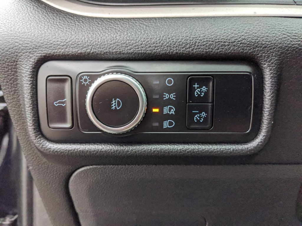 Certified 2023 Ford Explorer XLT w/ Equipment Group 202A AWD/4WD image 13