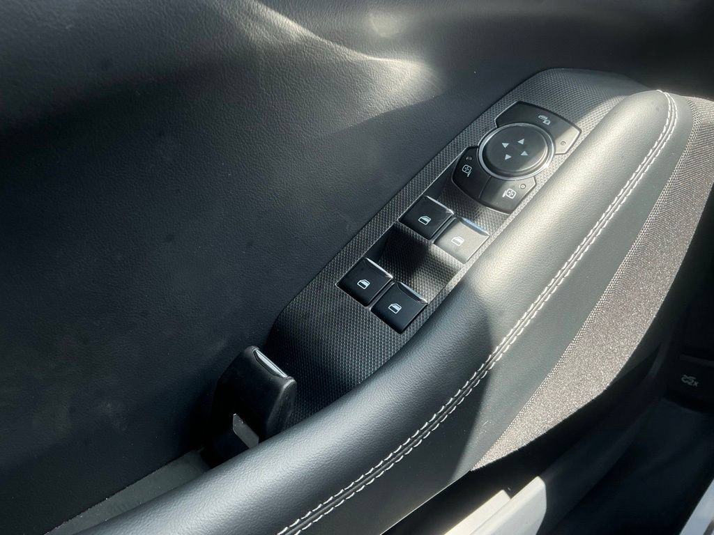 Certified 2025 Ford Mustang Mach-E Select RWD image 40