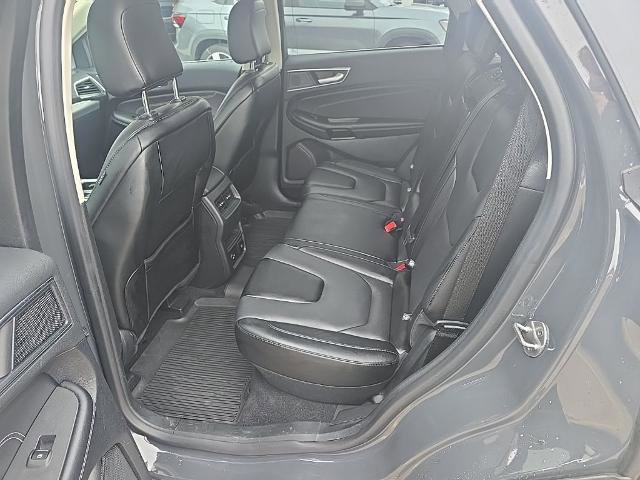 Certified 2021 Ford Edge Titanium image 6