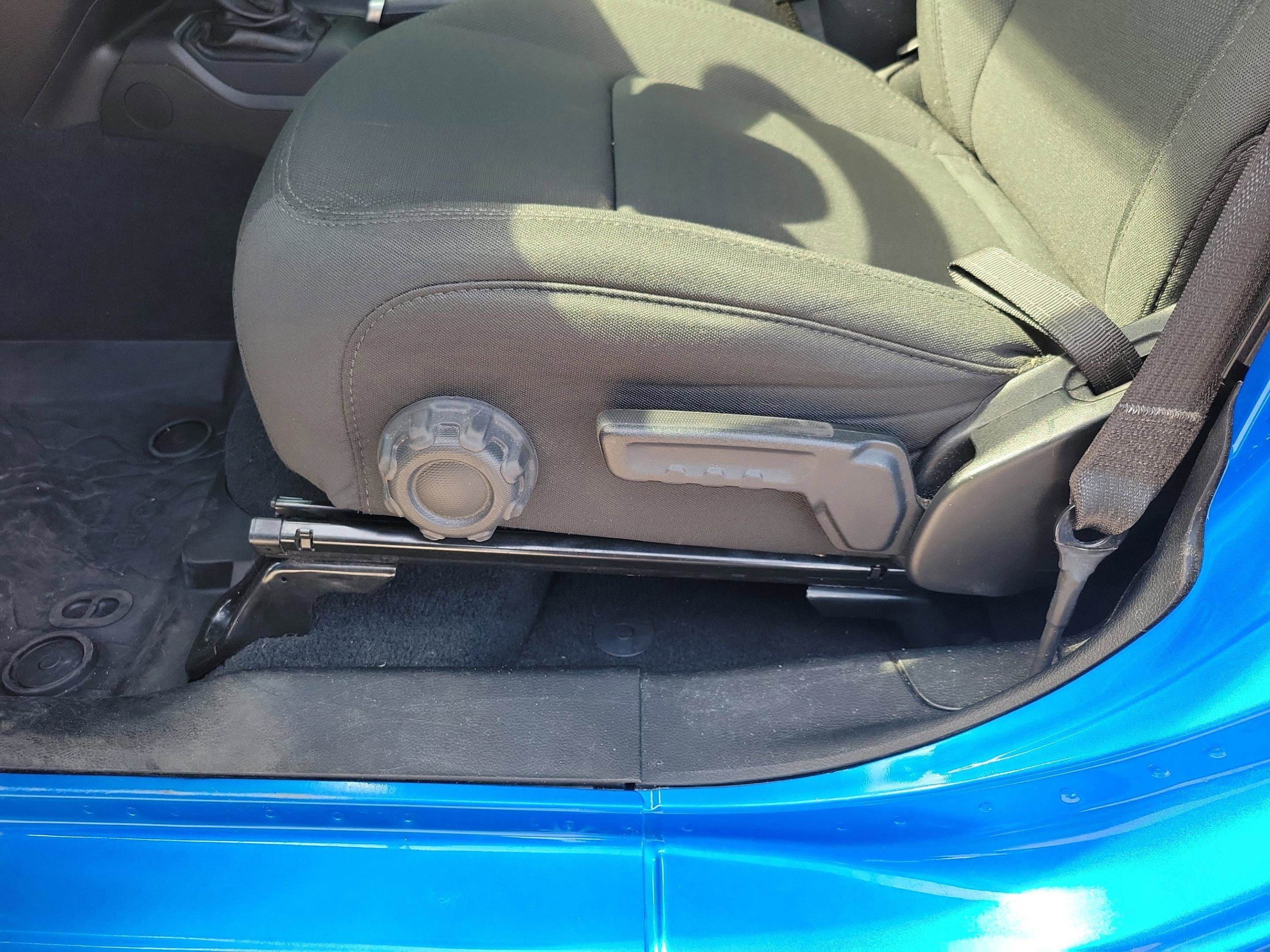 Used 2021 Jeep Gladiator Sport image 10