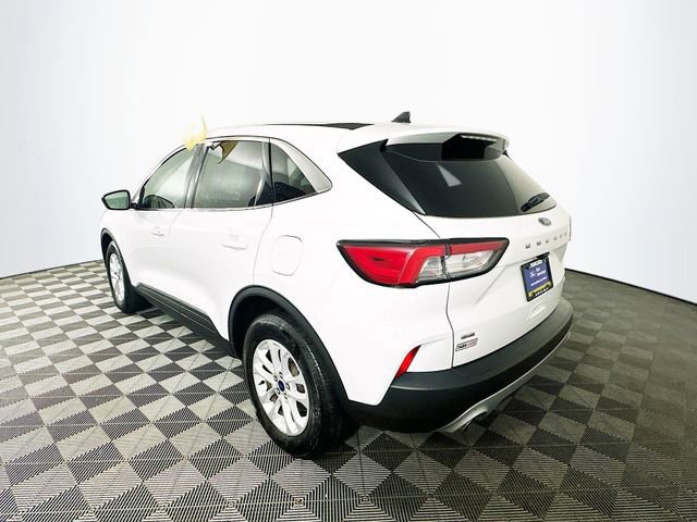 Certified 2022 Ford Escape SE w/ Convenience Package image 3