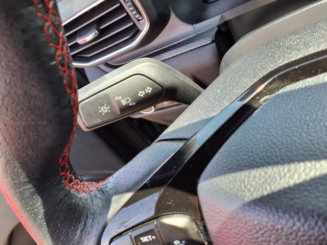 Certified 2023 Ford Explorer ST-Line RWD image 11