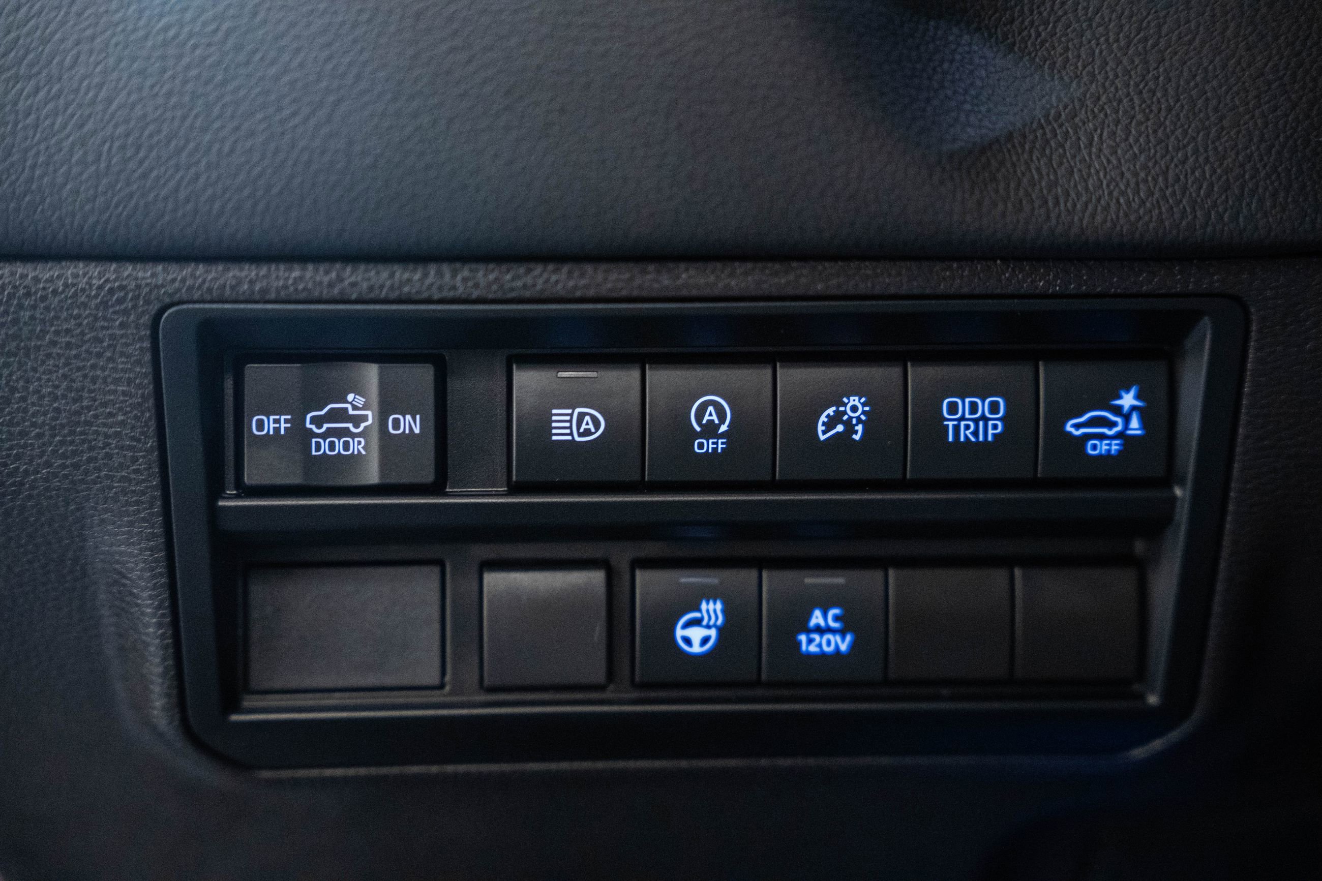 Used 2024 Toyota Tundra Limited image 50