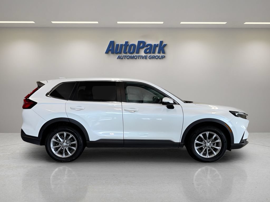 Used 2023 Honda CR-V EX image 8