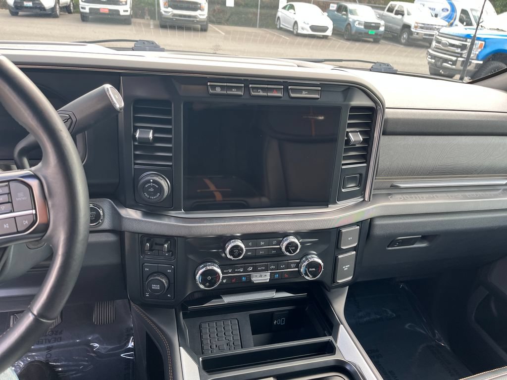Certified 2023 Ford F350 Platinum AWD/4WD image 20