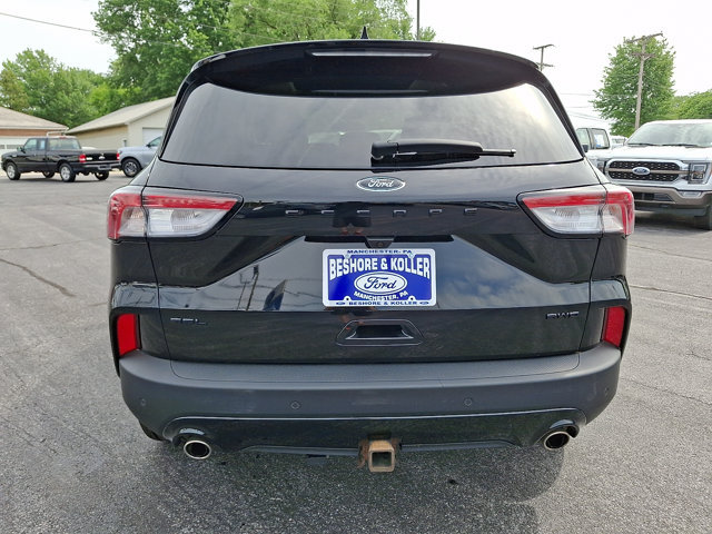 Certified 2022 Ford Escape SEL w/ SEL Stealth AWD Package image 6