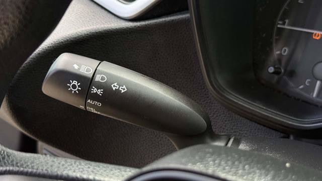 Used 2025 Toyota Corolla LE FWD image 15