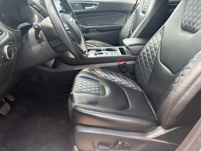 Certified 2024 Ford Edge Titanium AWD/4WD image 11