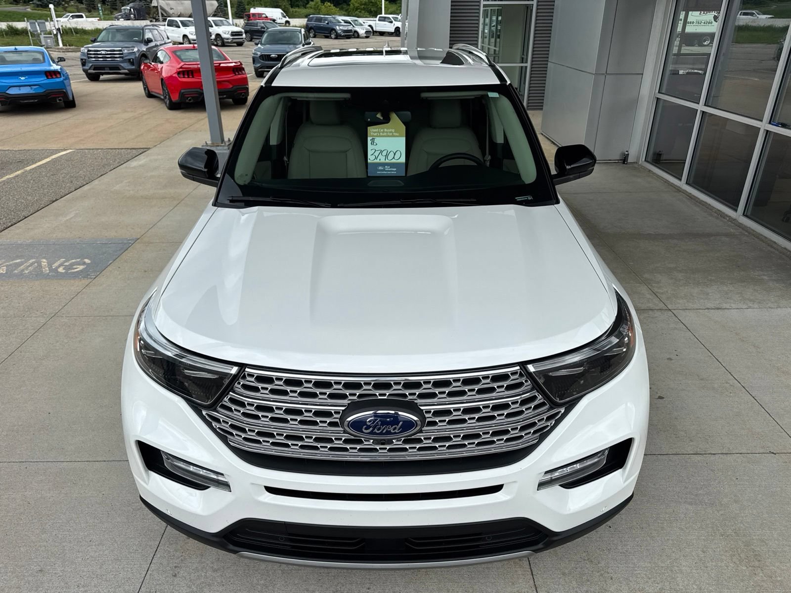 Certified 2024 Ford Explorer Limited w/ Equipment Group 301A AWD/4WD image 12