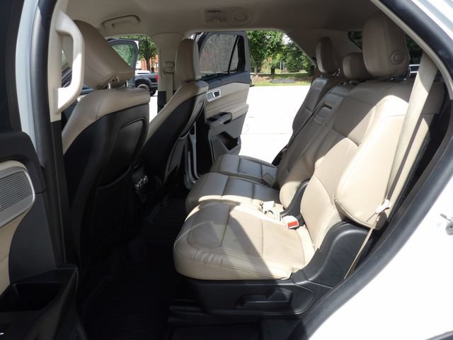 Certified 2020 Ford Explorer Limited RWD image 29