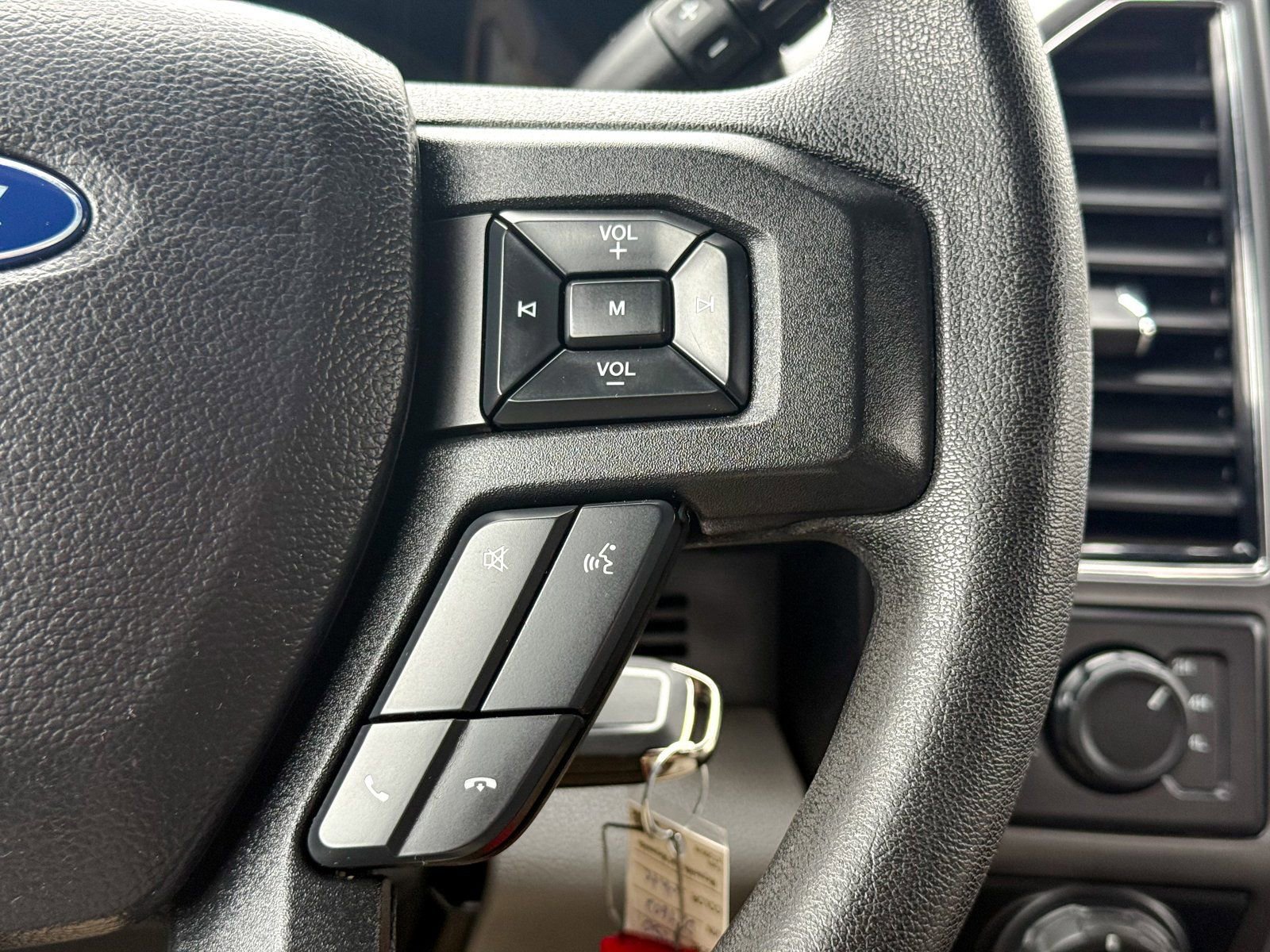 Certified 2020 Ford F150 XLT w/ Trailer Tow Package image 32