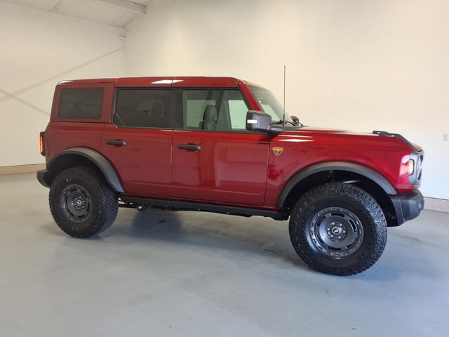 Certified 2025 Ford Bronco Badlands AWD/4WD image 2