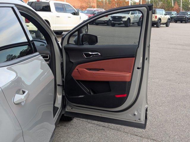 Used 2024 Kia Sportage SX image 36