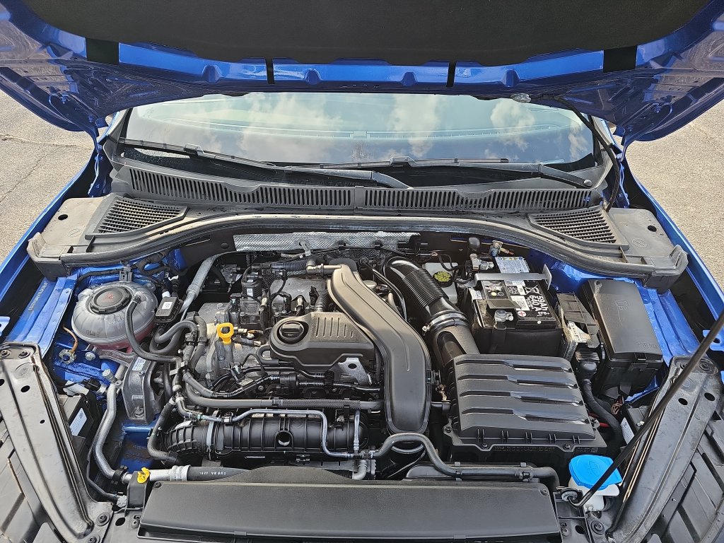 Used 2024 Volkswagen Jetta SE FWD image 29