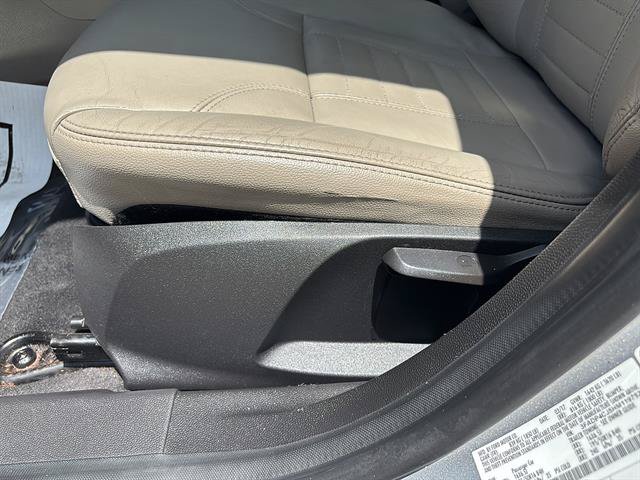 Certified 2017 Ford Fiesta Titanium FWD image 12