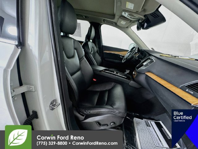 Used 2021 Volvo XC90 T6 Momentum AWD/4WD image 34