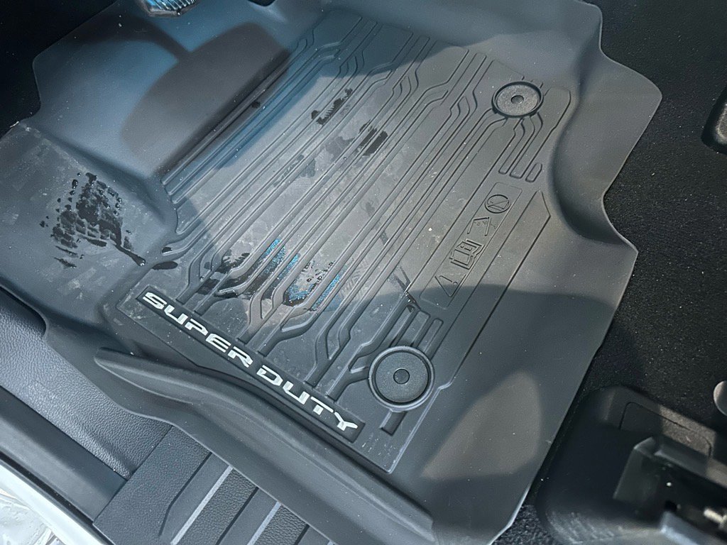 Certified 2024 Ford F250 Lariat w/ Chrome Package image 40