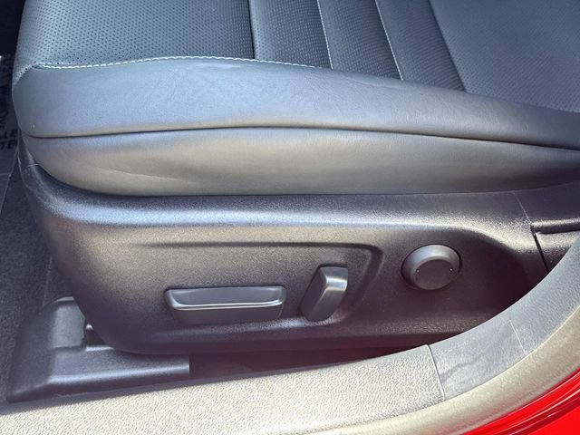 Used 2023 Lexus IS 500 RWD image 21