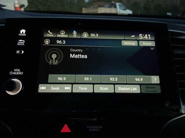 Used 2020 Honda Pilot Elite image 31