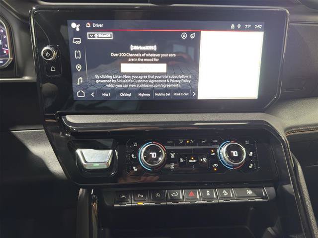 Used 2022 GMC Sierra 1500 AT4 w/ AT4 Premium Package AWD/4WD image 31