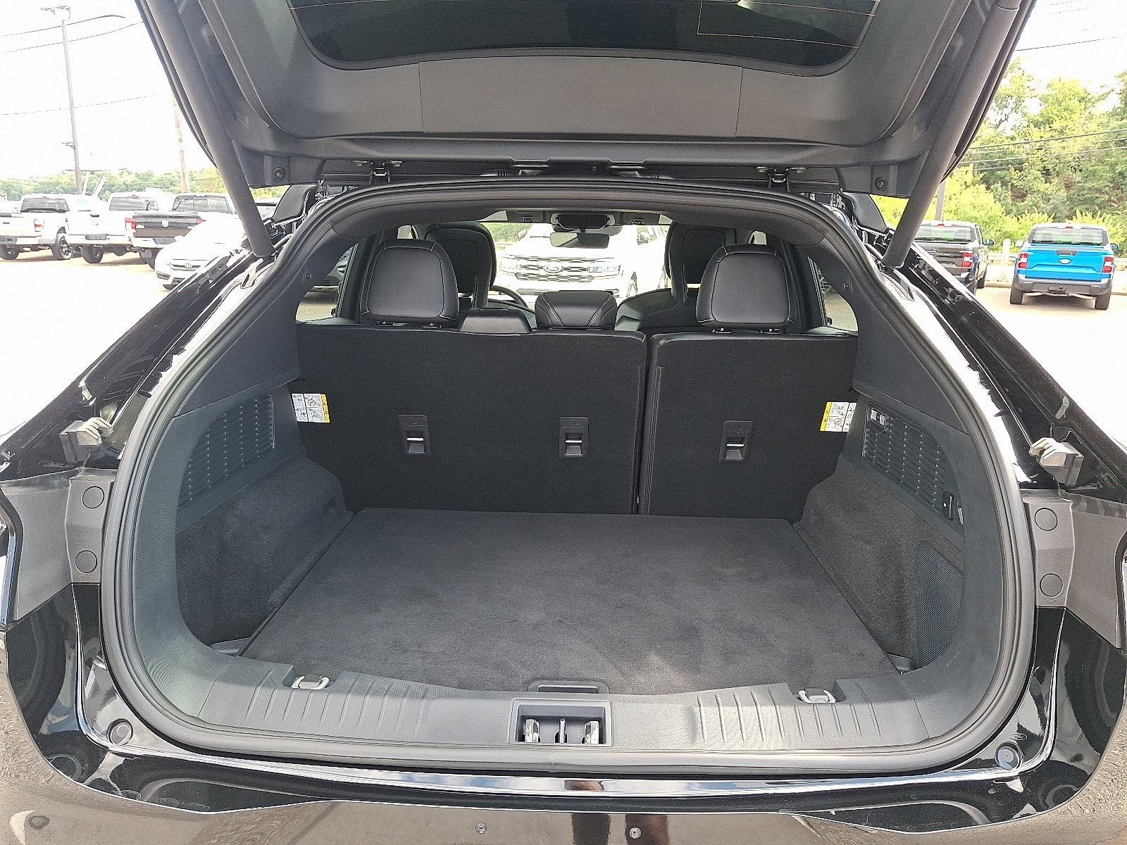 Certified 2024 Ford Mustang Mach-E GT image 27