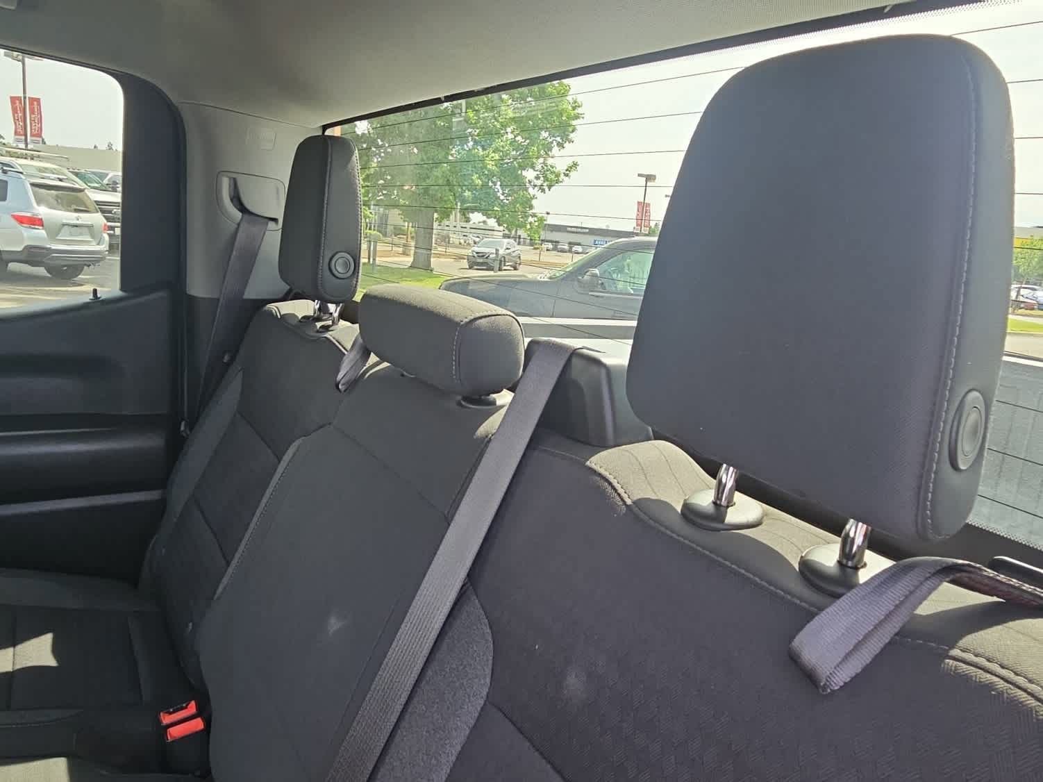 Used 2022 Chevrolet Silverado 1500 Custom image 12