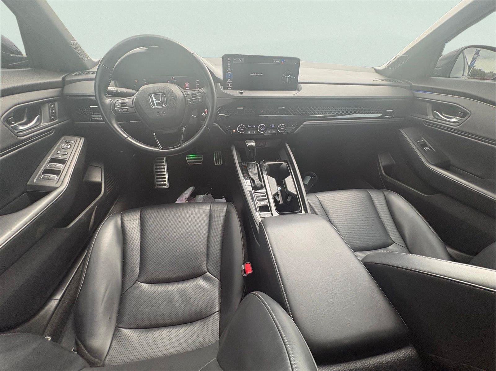 Used 2023 Honda Accord Sport image 11