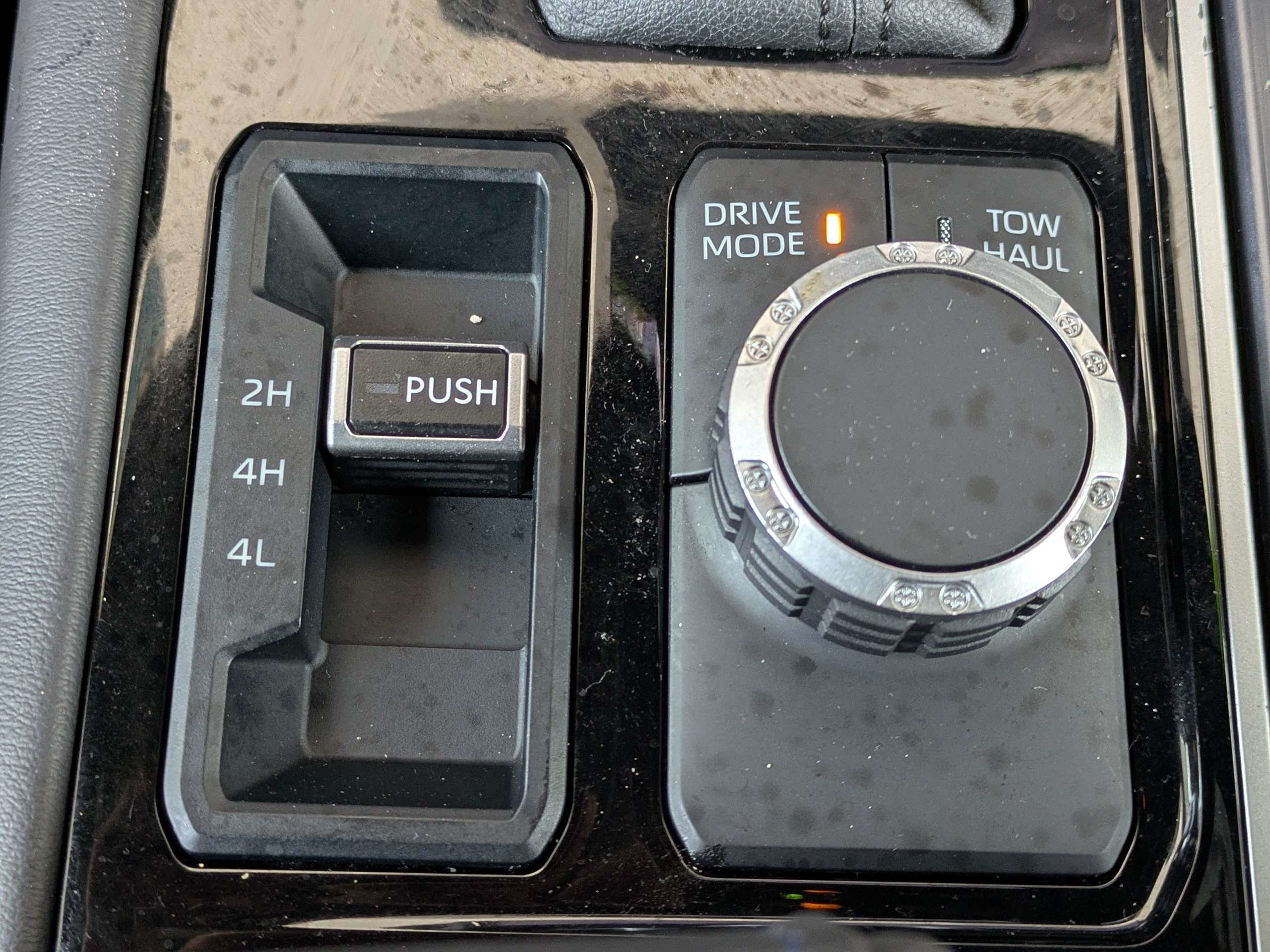 Used 2024 Toyota Tundra Platinum AWD/4WD image 25