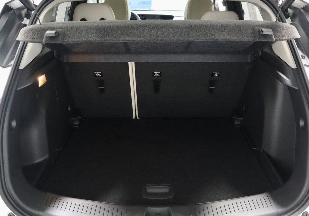 Used 2024 Buick Encore GX Avenir w/ Avenir Technology Package image 14