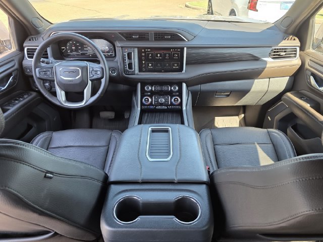 Used 2023 GMC Yukon XL Denali w/ LPO, Floor Liner Package RWD image 8