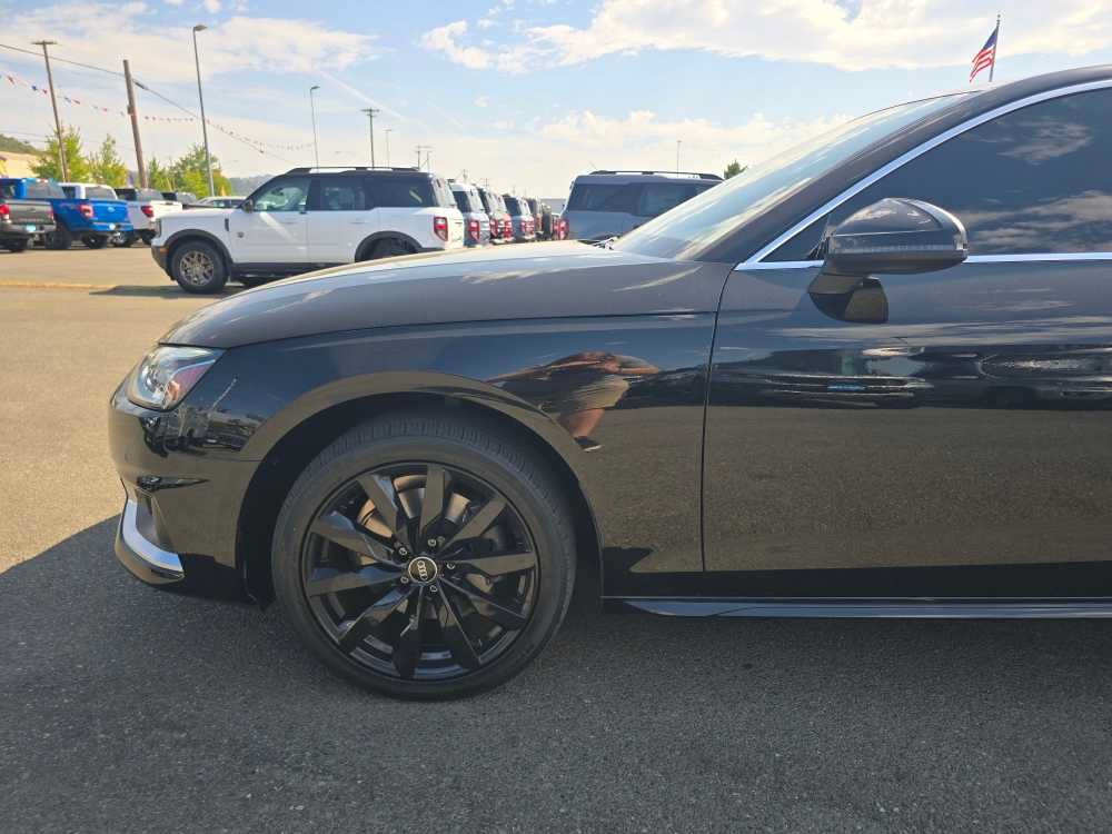 Used 2022 Audi A4 2.0T Premium Plus AWD/4WD image 13