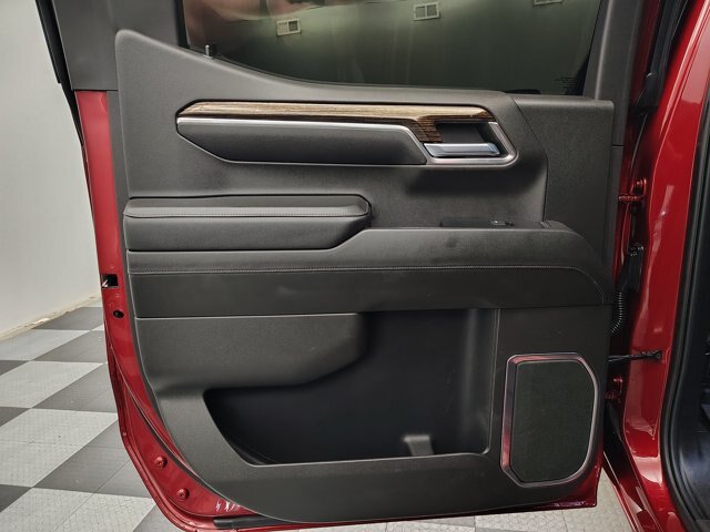 Used 2022 GMC Sierra 1500 Elevation w/ Elevation Premium Package AWD/4WD image 27