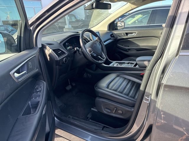 Certified 2024 Ford Edge SEL image 9