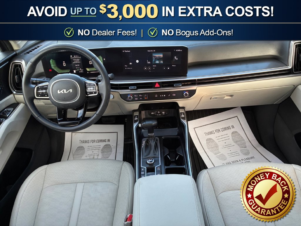 Used 2025 Kia Sorento S w/ Panoramic Sunroof Package FWD image 17