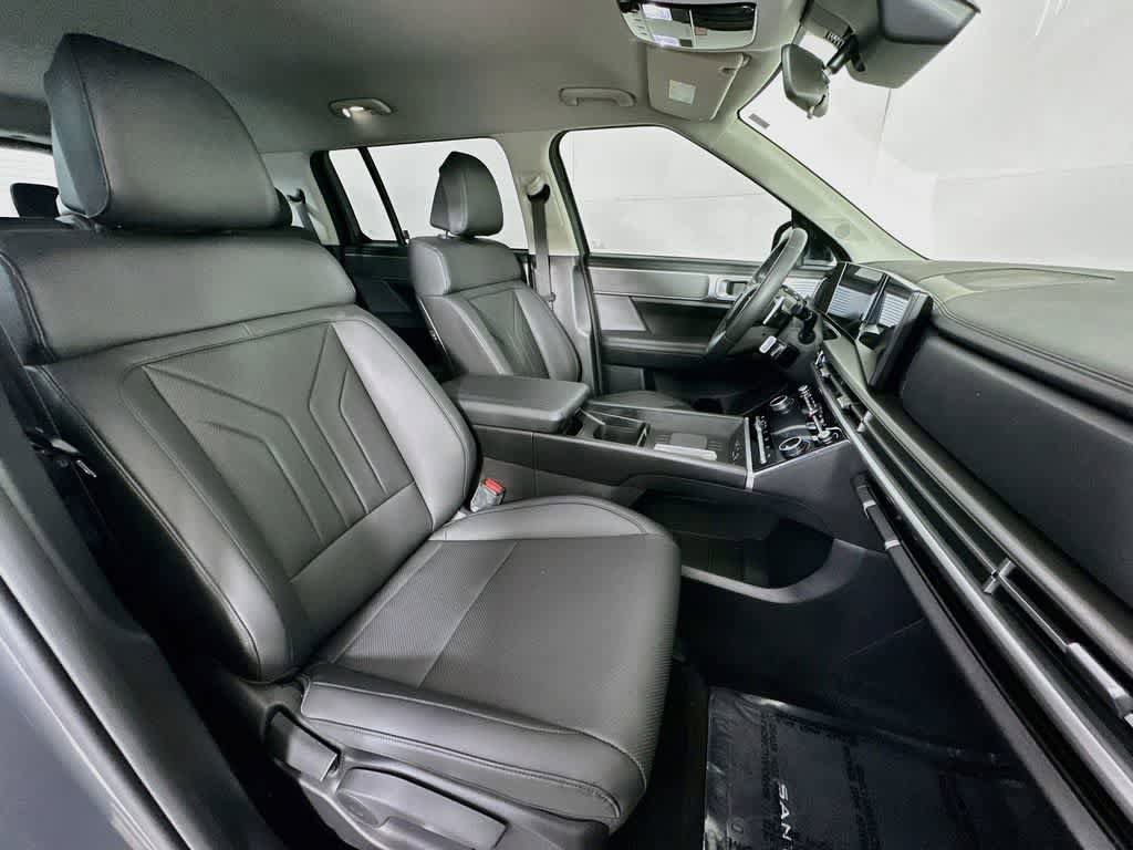 Used 2025 Hyundai Santa Fe SEL FWD image 14