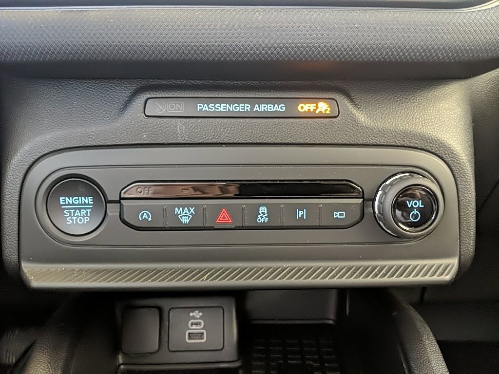 Certified 2025 Ford Bronco Sport Outer Banks w/ Outer Banks Tech Package+ AWD/4WD image 22