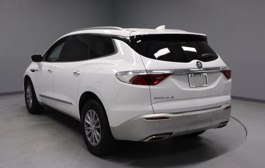 Used 2023 Buick Enclave Essence w/ LPO, Floor Liner Package FWD image 9