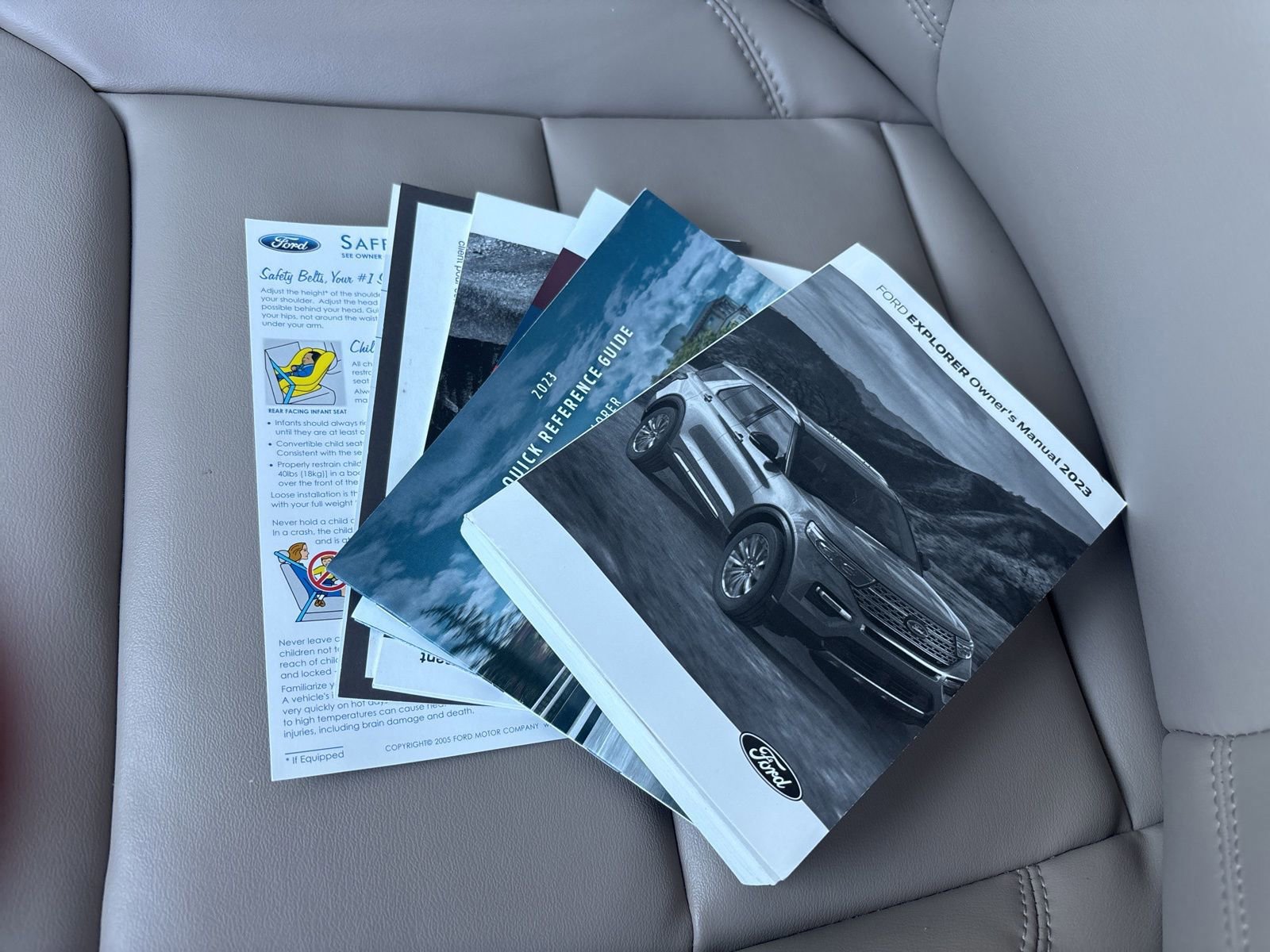 Certified 2023 Ford Explorer XLT w/ Equipment Group 202A image 37