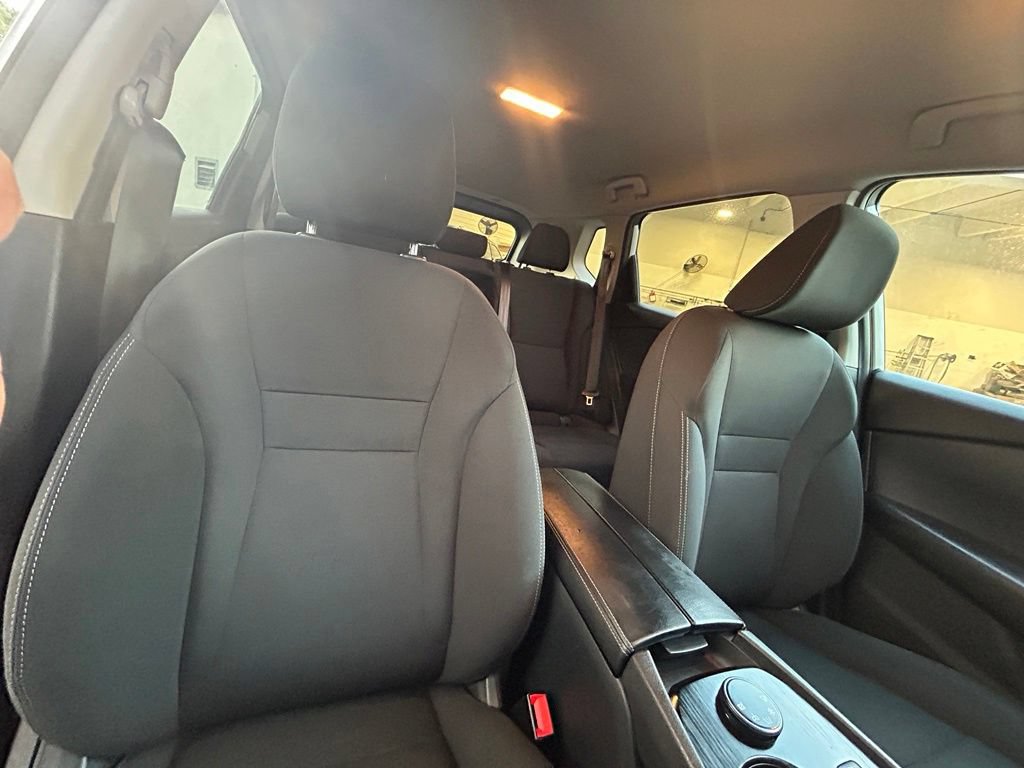 Used 2024 Nissan Rogue S AWD/4WD image 27