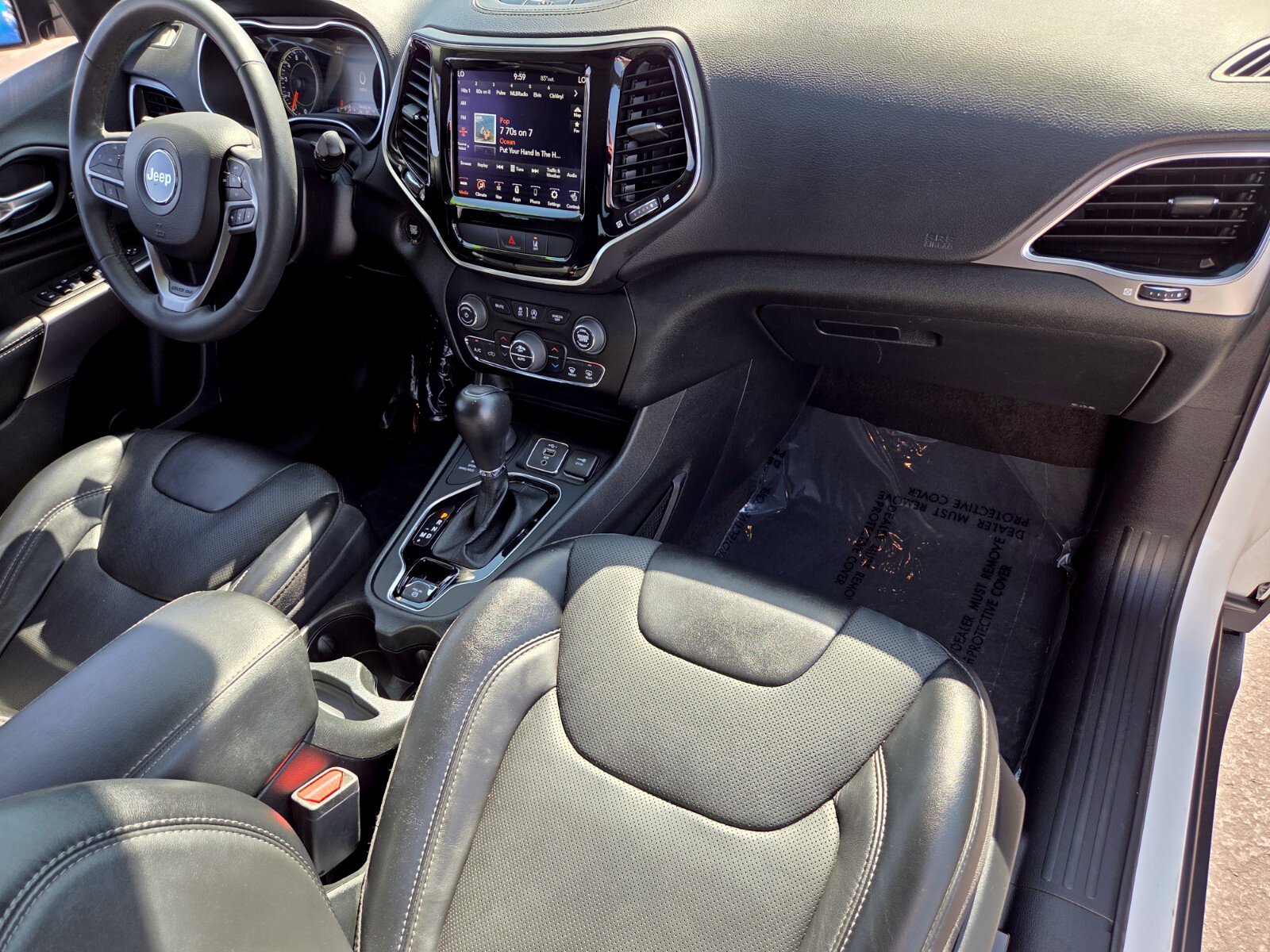 Used 2022 Jeep Cherokee Limited w/ Elite Package AWD/4WD image 17
