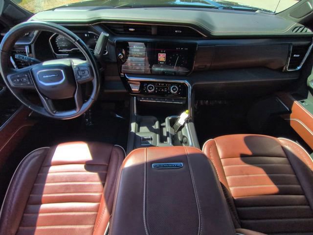 Used 2024 GMC Sierra 2500 Denali Ultimate w/ Max Trailering Package image 15