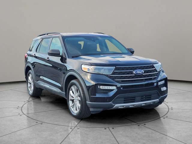 Certified 2023 Ford Explorer XLT w/ Equipment Group 202A AWD/4WD image 14